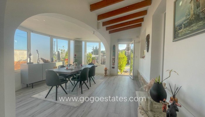 Te koop - Huis - Vrijstaande Villa - Calpe - Calpe Centro