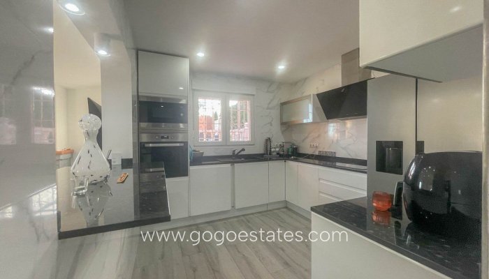 Te koop - Huis - Vrijstaande Villa - Calpe - Calpe Centro