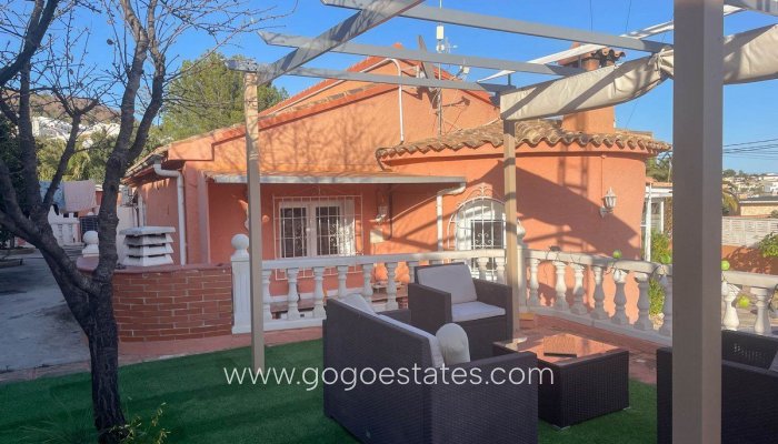 Te koop - Huis - Vrijstaande Villa - Calpe - Calpe Centro