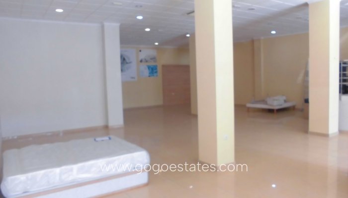 Te koop - Commercieel - Kantoor - Calpe - Calpe Centro