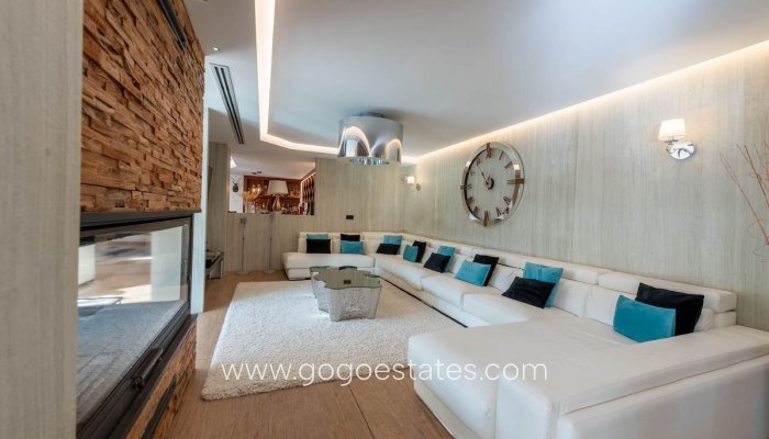 Te koop - Huis - Vrijstaande Villa - Calpe - Calpe Centro