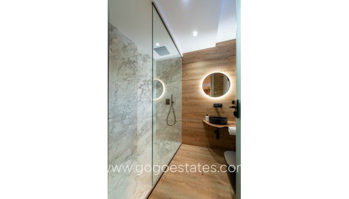 Te koop - Huis - Vrijstaande Villa - Calpe - Calpe Centro