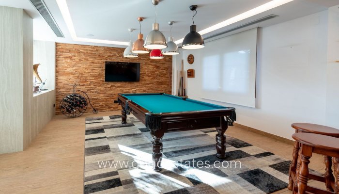 Te koop - Huis - Vrijstaande Villa - Calpe - Calpe Centro