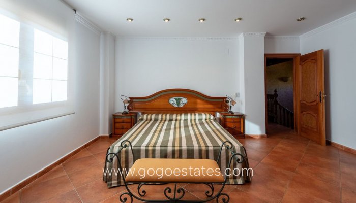 Te koop - Huis - Vrijstaande Villa - Calpe - Calpe Centro