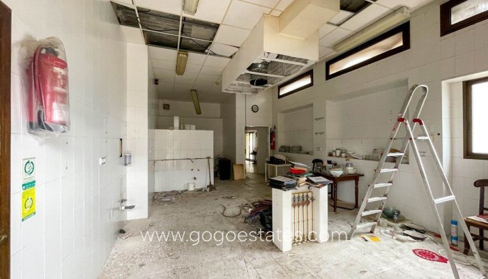 Te koop - Commercieel - Kantoor - Calpe - Calpe Centro