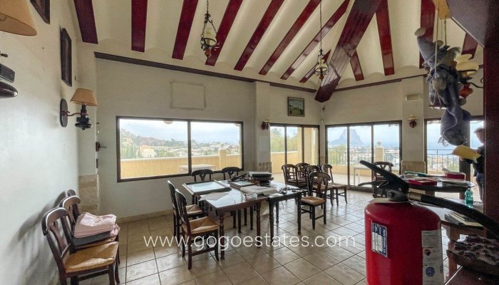 Te koop - Commercieel - Kantoor - Calpe - Calpe Centro