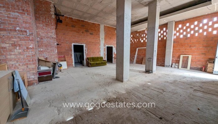 Te koop - Commercieel - Kantoor - Calpe - Calpe Centro