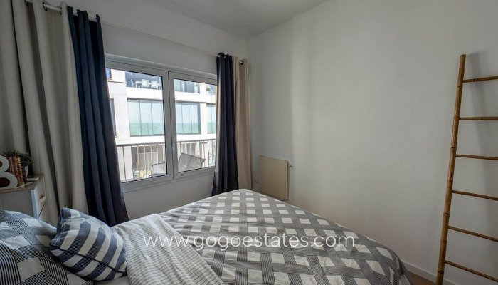 Te koop - Appartement - Appartement op de middelste verdieping - Calpe - Calpe Centro