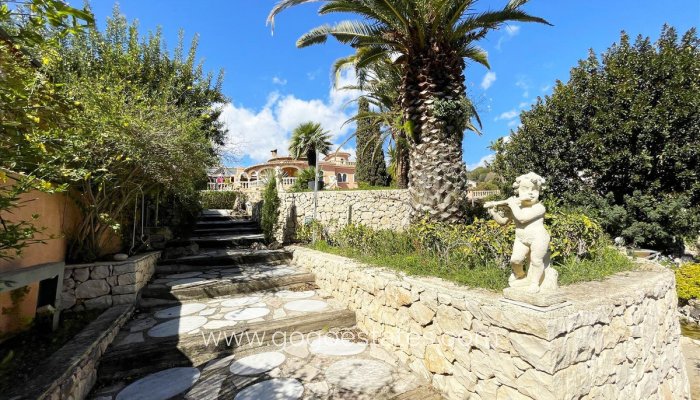 Te koop - Huis - Vrijstaande Villa - Benissa - Benissa Centro