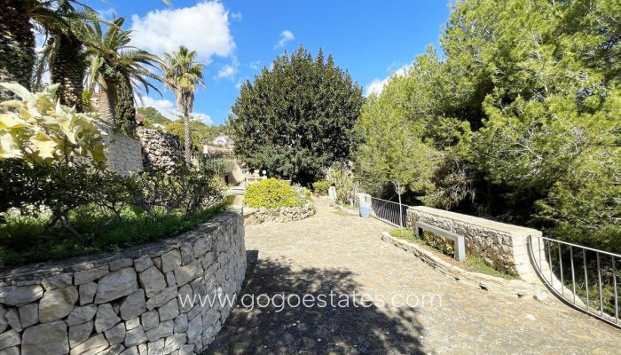 Te koop - Huis - Vrijstaande Villa - Benissa - Benissa Centro