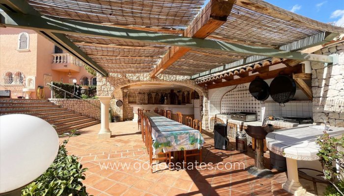 Te koop - Huis - Vrijstaande Villa - Benissa - Benissa Centro