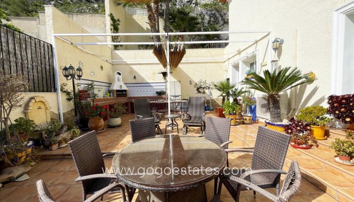 Te koop - Huis - Vrijstaande Villa - Calpe - Calpe Centro
