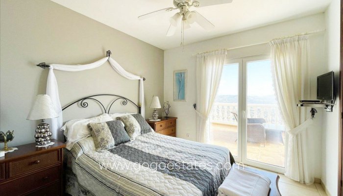 Te koop - Huis - Vrijstaande Villa - Calpe - Calpe Centro