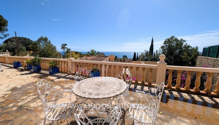 Te koop - Huis - Vrijstaande Villa - Calpe - Calpe Centro