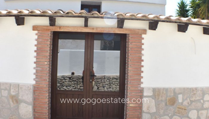 Te koop - Huis - Vrijstaande Villa - Teulada - Moraira