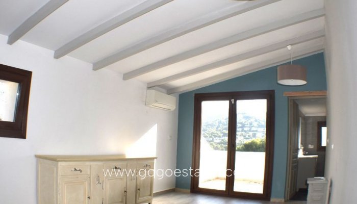 Te koop - Huis - Vrijstaande Villa - Teulada - Moraira