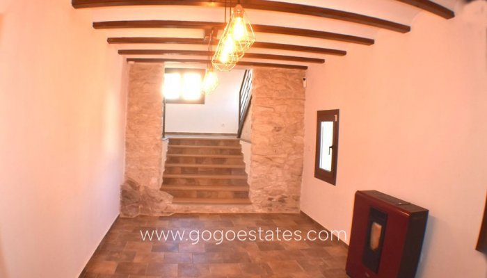 Te koop - Huis - Vrijstaande Villa - Teulada - Moraira