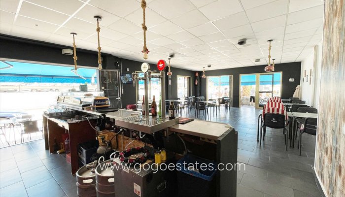 Te koop - Commercieel - Kantoor - Calpe - Calpe Centro