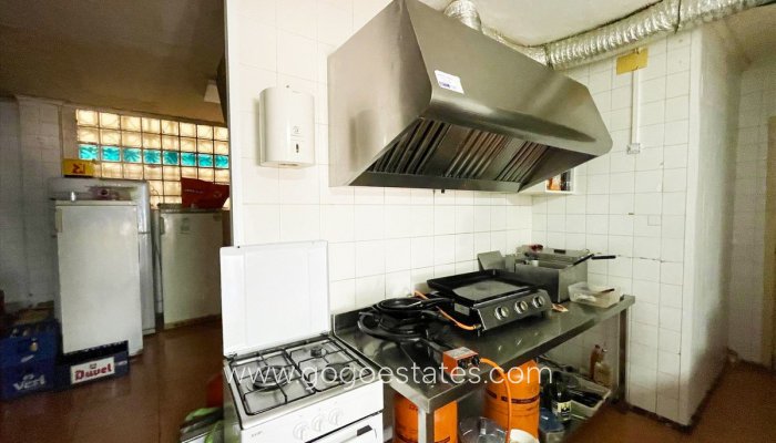 Te koop - Commercieel - Kantoor - Calpe - Calpe Centro