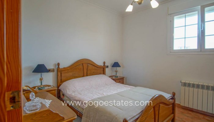 Te koop - Huis - Vrijstaande Villa - Pinoso - Los Pinos