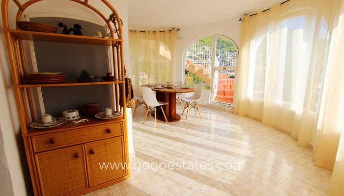 Te koop - Huis - Vrijstaande Villa - Calpe - Calpe Centro