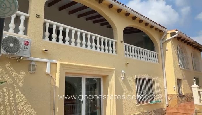 Te koop - Huis - Vrijstaande Villa - Calpe - Calpe Centro