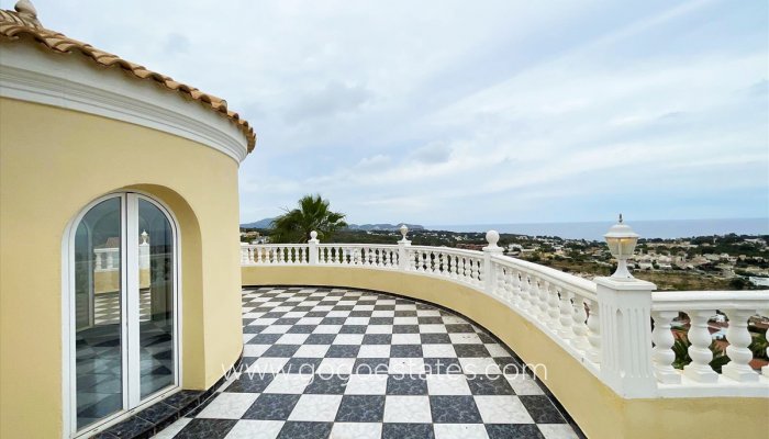 Te koop - Huis - Vrijstaande Villa - Calpe - Calpe Centro