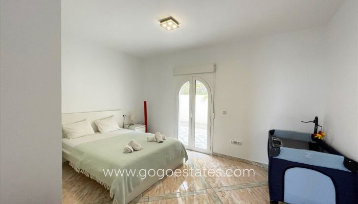 Te koop - Huis - Vrijstaande Villa - Calpe - Calpe Centro
