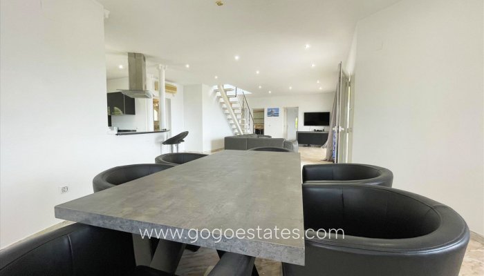 Te koop - Huis - Vrijstaande Villa - Calpe - Calpe Centro