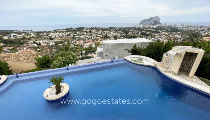 Te koop - Huis - Vrijstaande Villa - Calpe - Calpe Centro