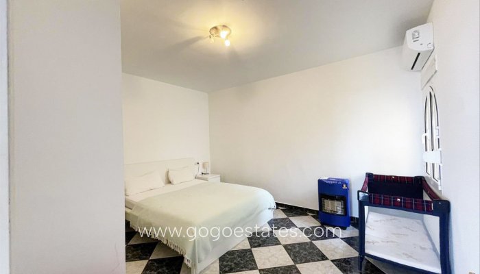 Te koop - Huis - Vrijstaande Villa - Calpe - Calpe Centro