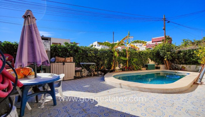 Te koop - Huis - Halfvrijstaande woning - San Miguel De Salinas - San Miguel de Salinas Centro