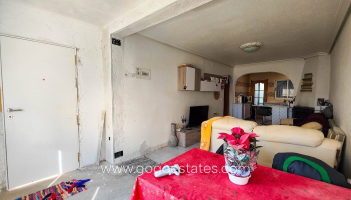 Te koop - Huis - Halfvrijstaande woning - San Miguel De Salinas - San Miguel de Salinas Centro