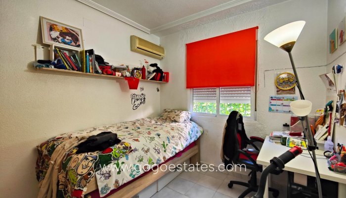 Te koop - Huis - Halfvrijstaande woning - San Miguel De Salinas - San Miguel de Salinas Centro