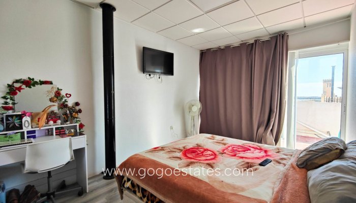 Te koop - Huis - Halfvrijstaande woning - San Miguel De Salinas - San Miguel de Salinas Centro