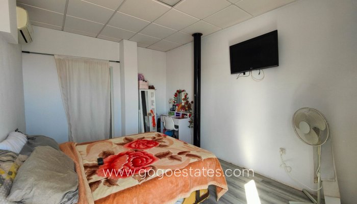 Te koop - Huis - Halfvrijstaande woning - San Miguel De Salinas - San Miguel de Salinas Centro