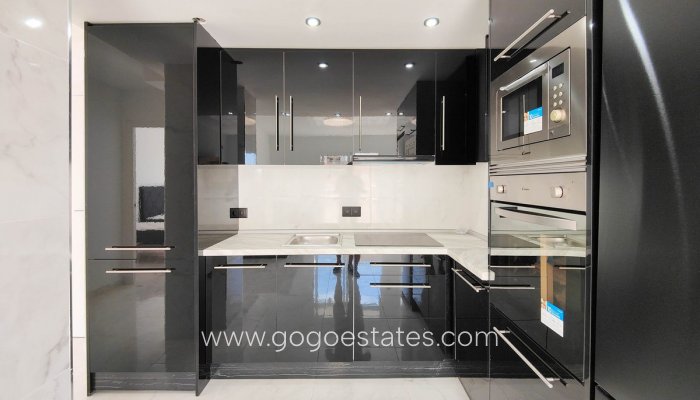 Te koop - Appartement - Appartement op de middelste verdieping - Orihuela - Punta Prima