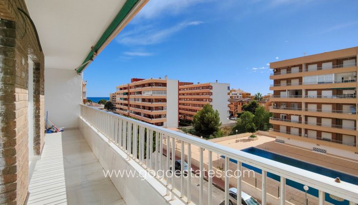 Te koop - Appartement - Appartement op de middelste verdieping - Orihuela - Punta Prima