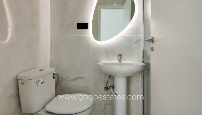 Te koop - Appartement - Appartement op de middelste verdieping - Orihuela - Punta Prima