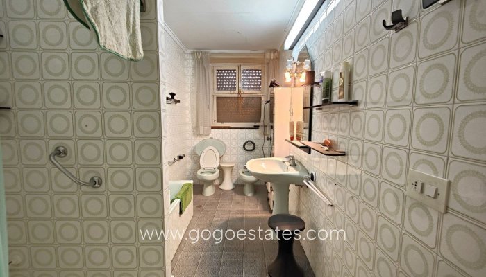 Revente - Appartement - Appartement au rez-de-chaussée - Torrevieja - Torrevieja Centro