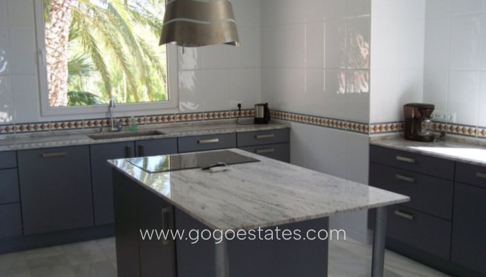 Te koop - Huis - Vrijstaande Villa - Calpe - Calpe Centro