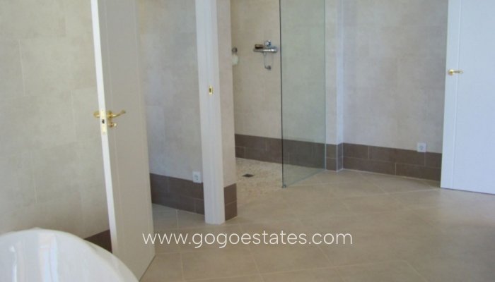 Te koop - Huis - Vrijstaande Villa - Calpe - Calpe Centro