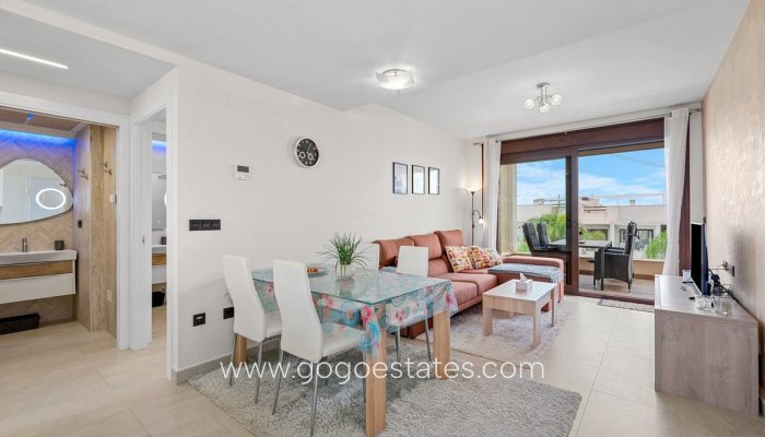 Te koop - Huis - Bungalow - Orihuela - Los Balcones