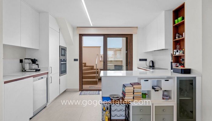 Te koop - Huis - Bungalow - Orihuela - Los Balcones