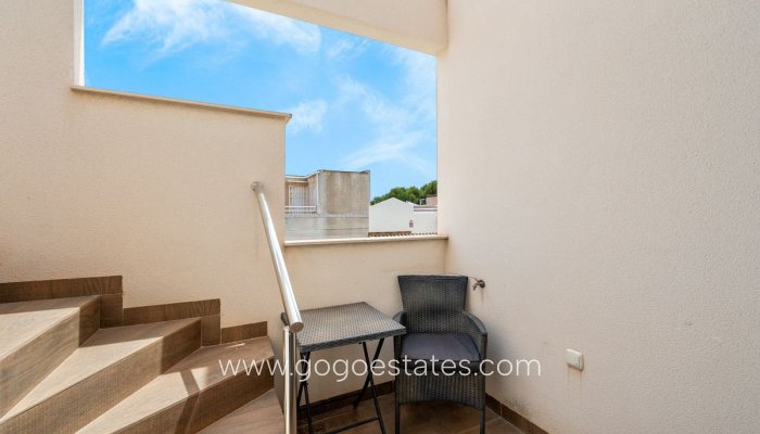 Te koop - Huis - Bungalow - Orihuela - Los Balcones