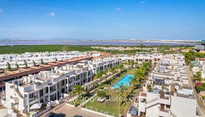 Te koop - Huis - Bungalow - Orihuela - Los Balcones