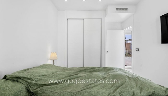 Revente - Maison - Villa Individuelle - Guardamar del Segura - Guardamar del Segura Centro