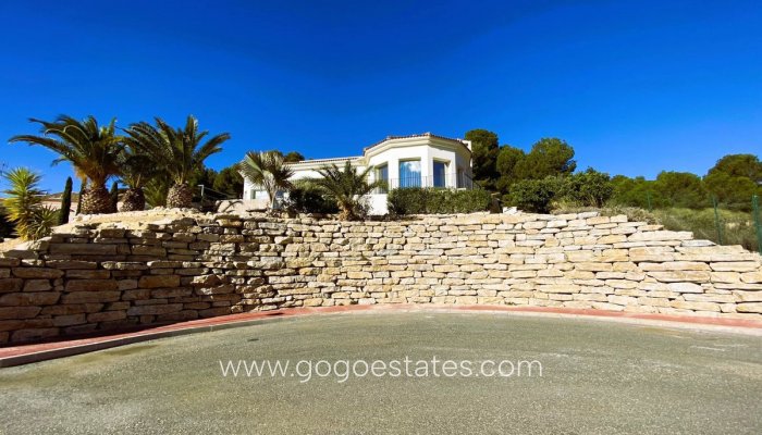 Te koop - Huis - Vrijstaande Villa - Busot - Busot Centro