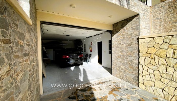 Te koop - Huis - Vrijstaande Villa - Busot - Busot Centro