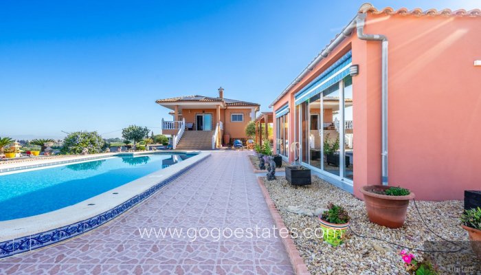 Te koop - Huis - Vrijstaande Villa - Benejuzar - Benejuzar Centro